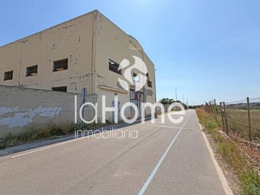 Nave industrielle à vendre à Moncada