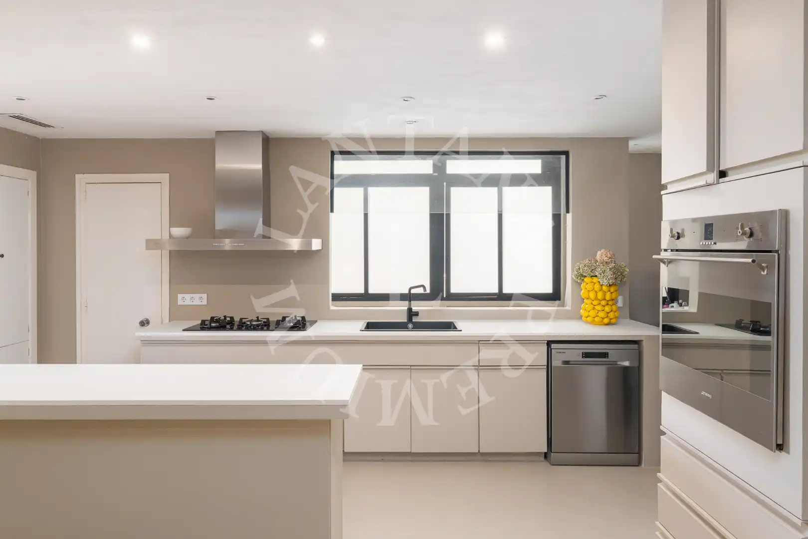 Cocina de Ático en venta en Barcelona con Aire acondicionado, Calefacción y Parquet