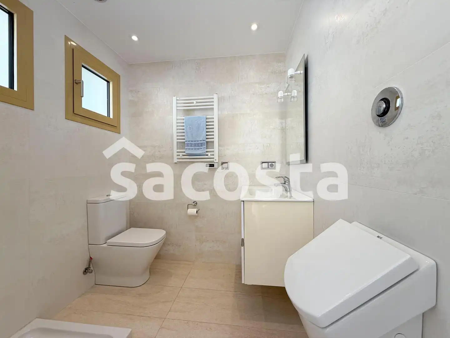 Baño de Casa o chalet en venta en Blanes con Terraza, Piscina y Amueblado