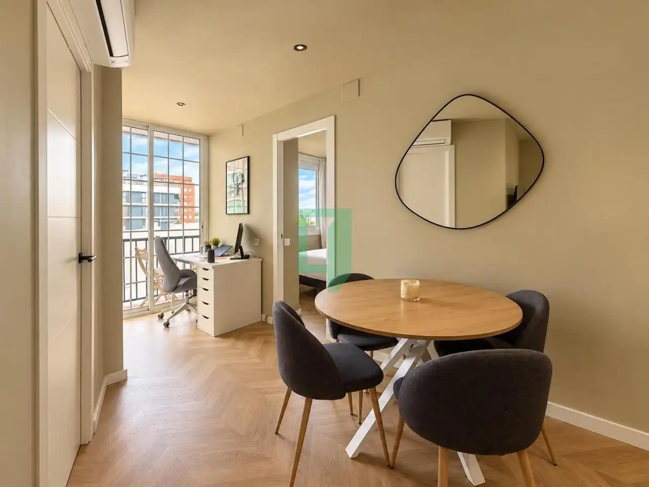 Bedroom of Flat for sale in Badalona  with Air Conditioner, Heating and Balcony