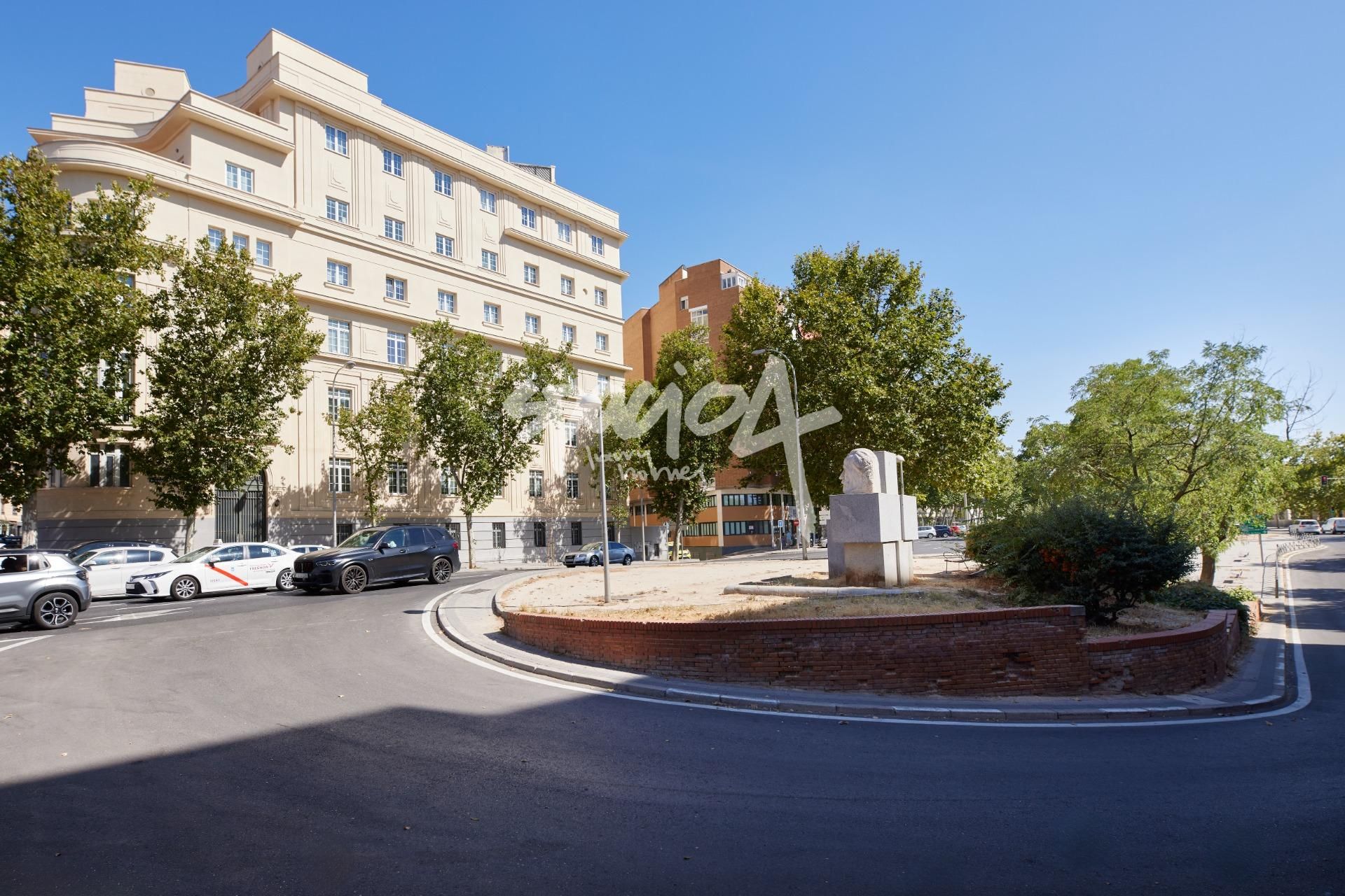 Exterior view of Flat for sale in  Madrid Capital  with Air Conditioner, Heating and Parquet flooring
