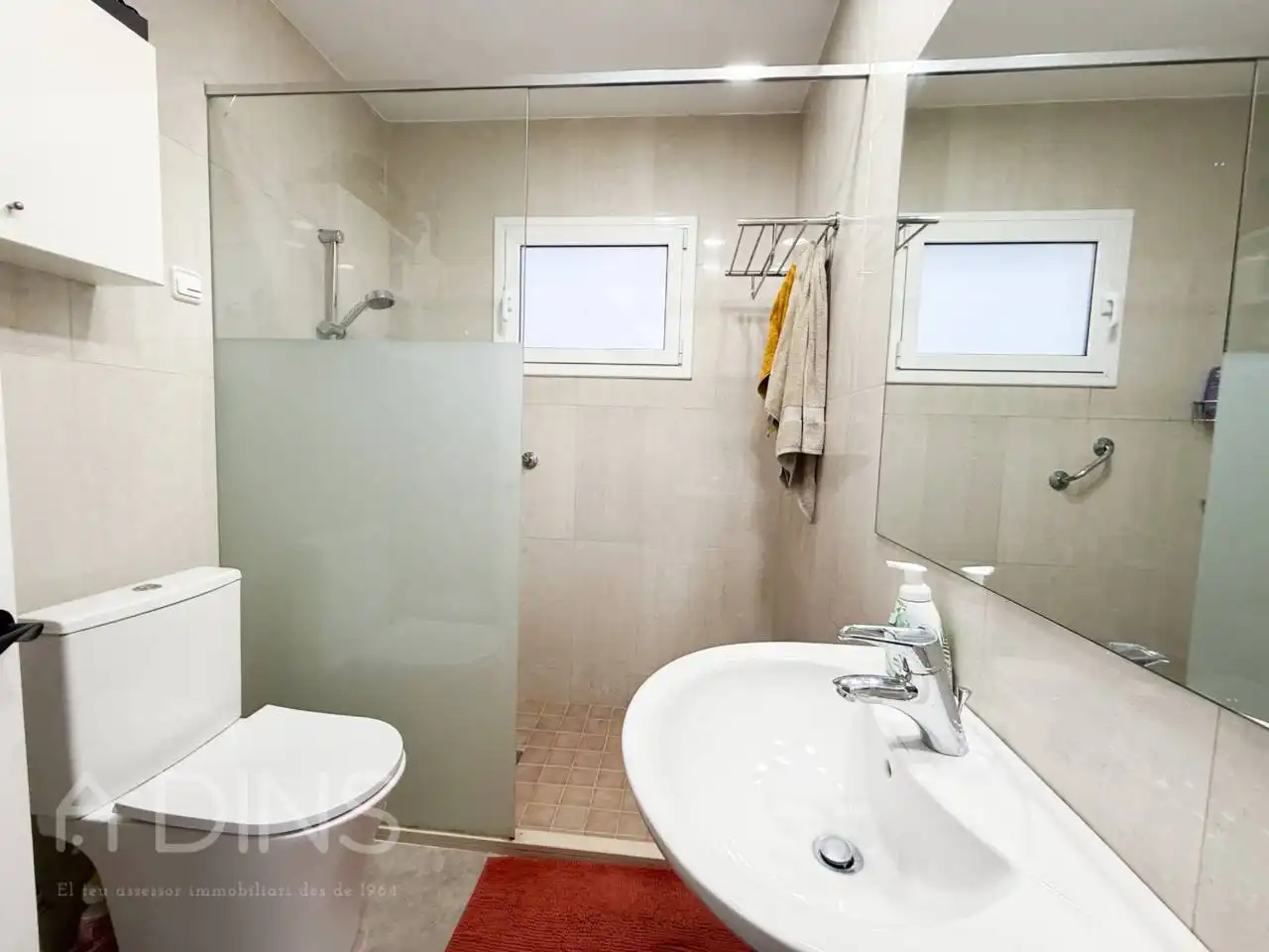 Bany de Casa o xalet en venda en Bigues i Riells del Fai amb Aire condicionat, Calefacció i Jardí privat