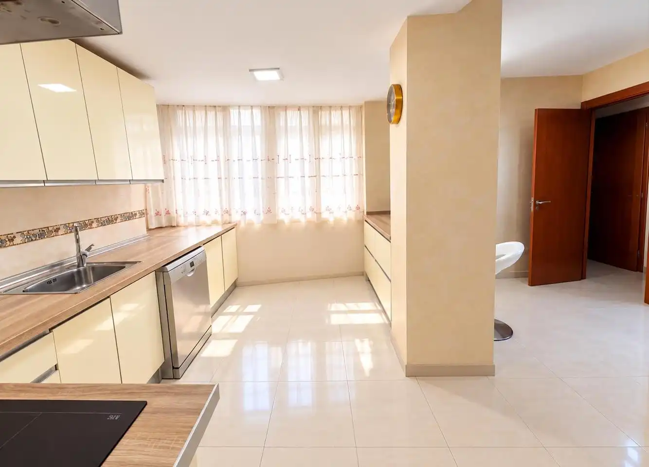 Wohnung mit Aufzug zum Verkauf in Calle Manuel de Falla, imagen 2