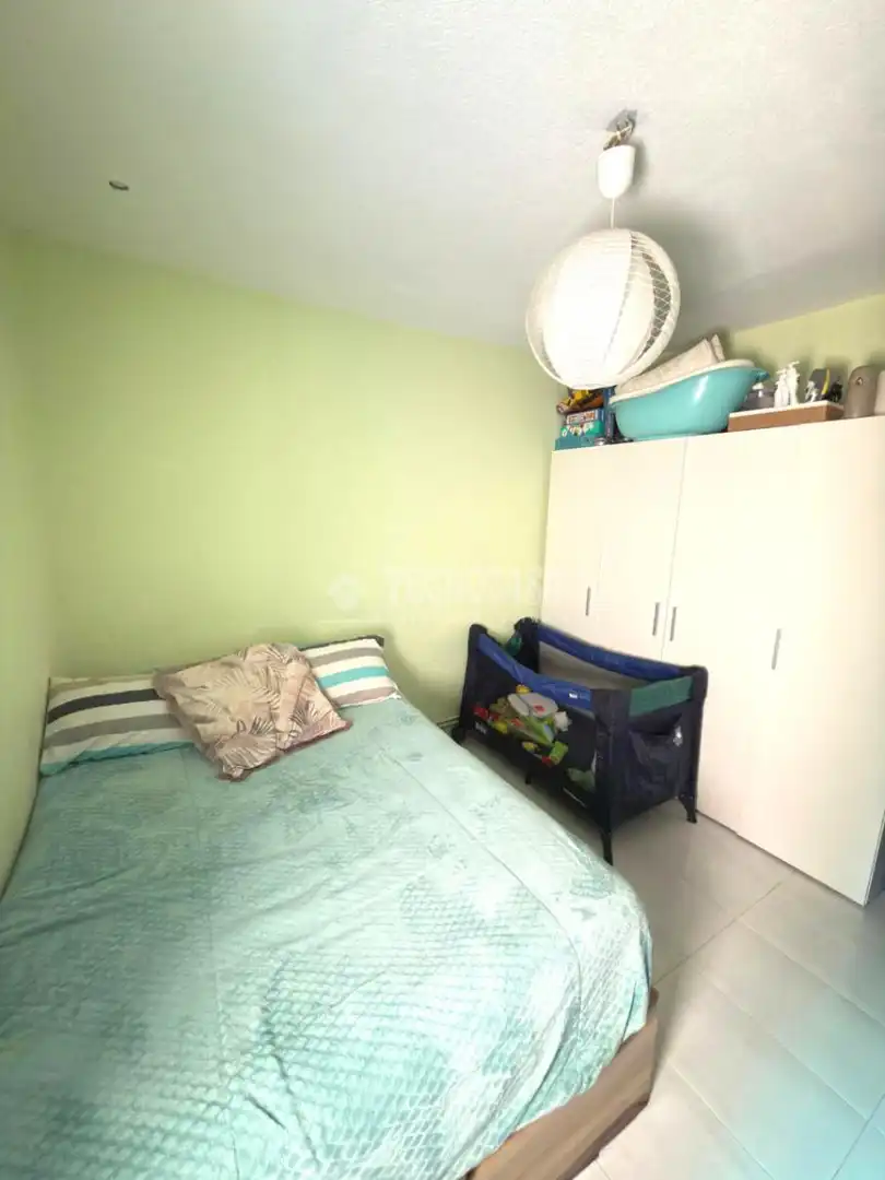 Schlafzimmer von Wohnung zum Verkauf in Madrid mit Klimaanlage und Heizung