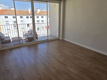 Ático con balcón en venta en Les Corts