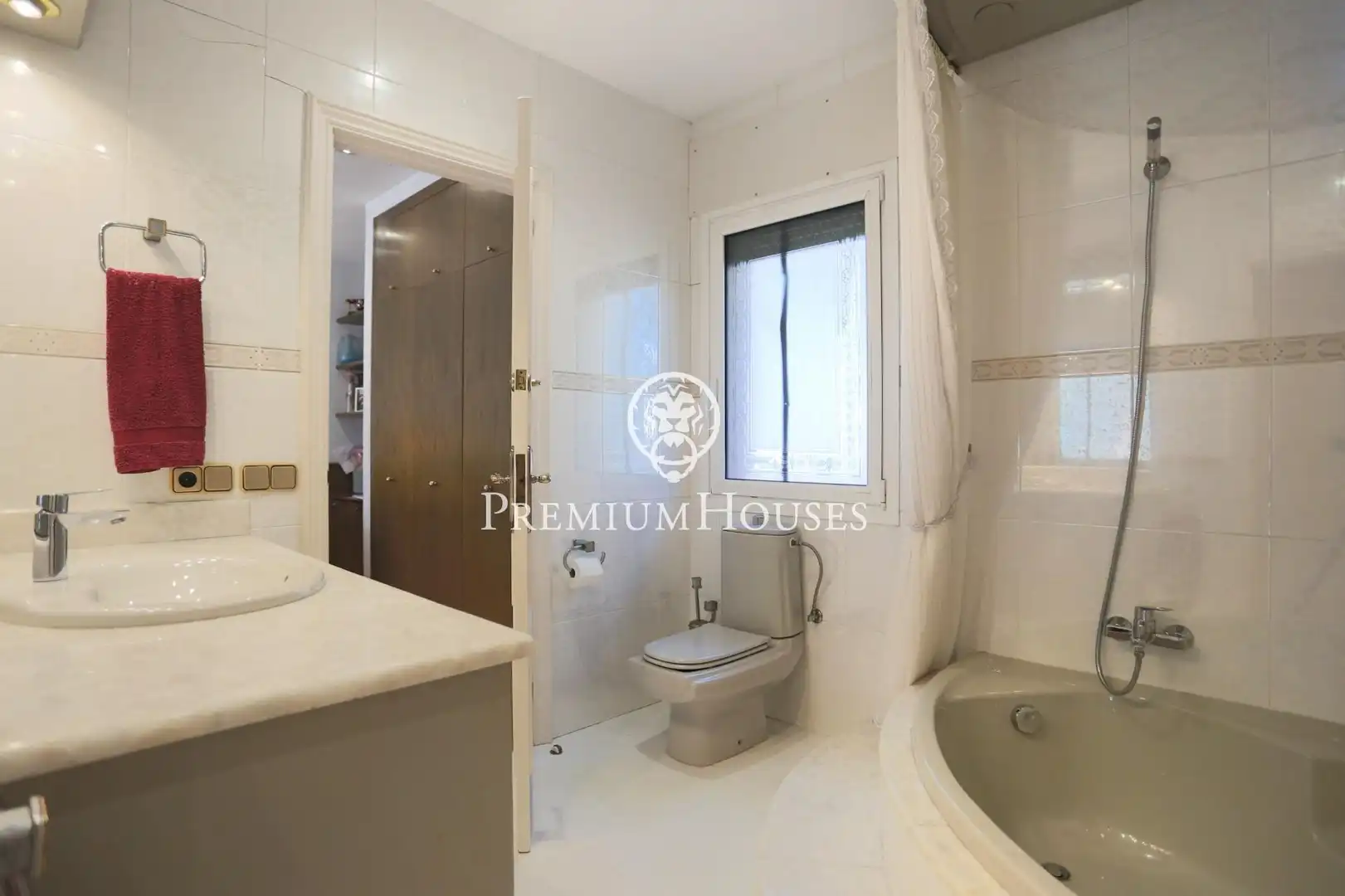 House with pool for sale in La Pineda, imagen 62