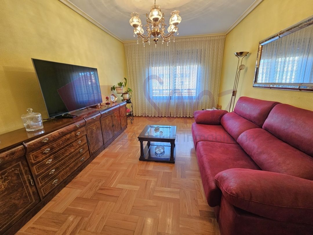 Living room of Flat for sale in  Logroño  with Heating, Terrace and Storage room
