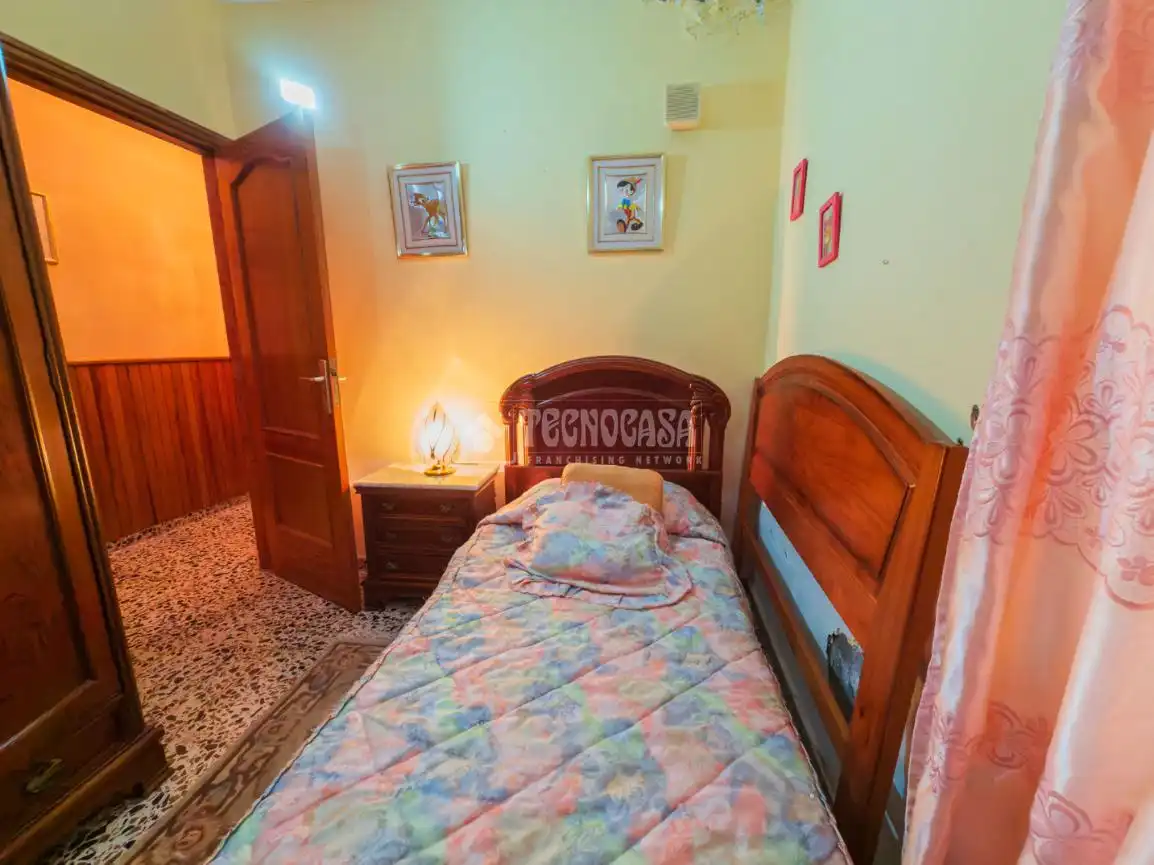 Habitación de Piso en venta en Santa Úrsula con Balcón