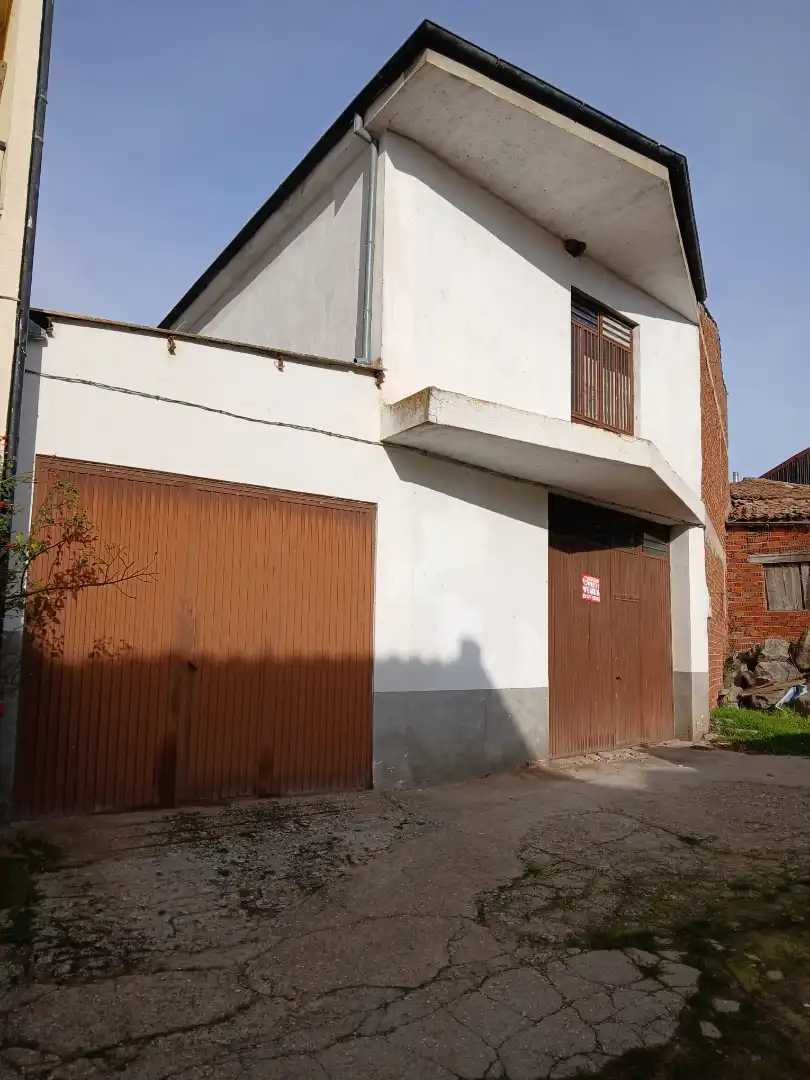 Vista exterior de Casa o xalet en venda en Sorihuela amb Moblat i Balcó