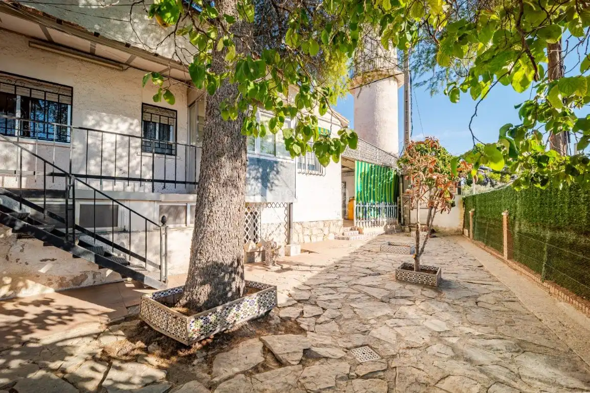 Semi-detached house with pool for sale in Los Villares, imagen 9