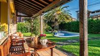 Garden of House or chalet for sale in Santa Cruz de Bezana  with Swimming Pool