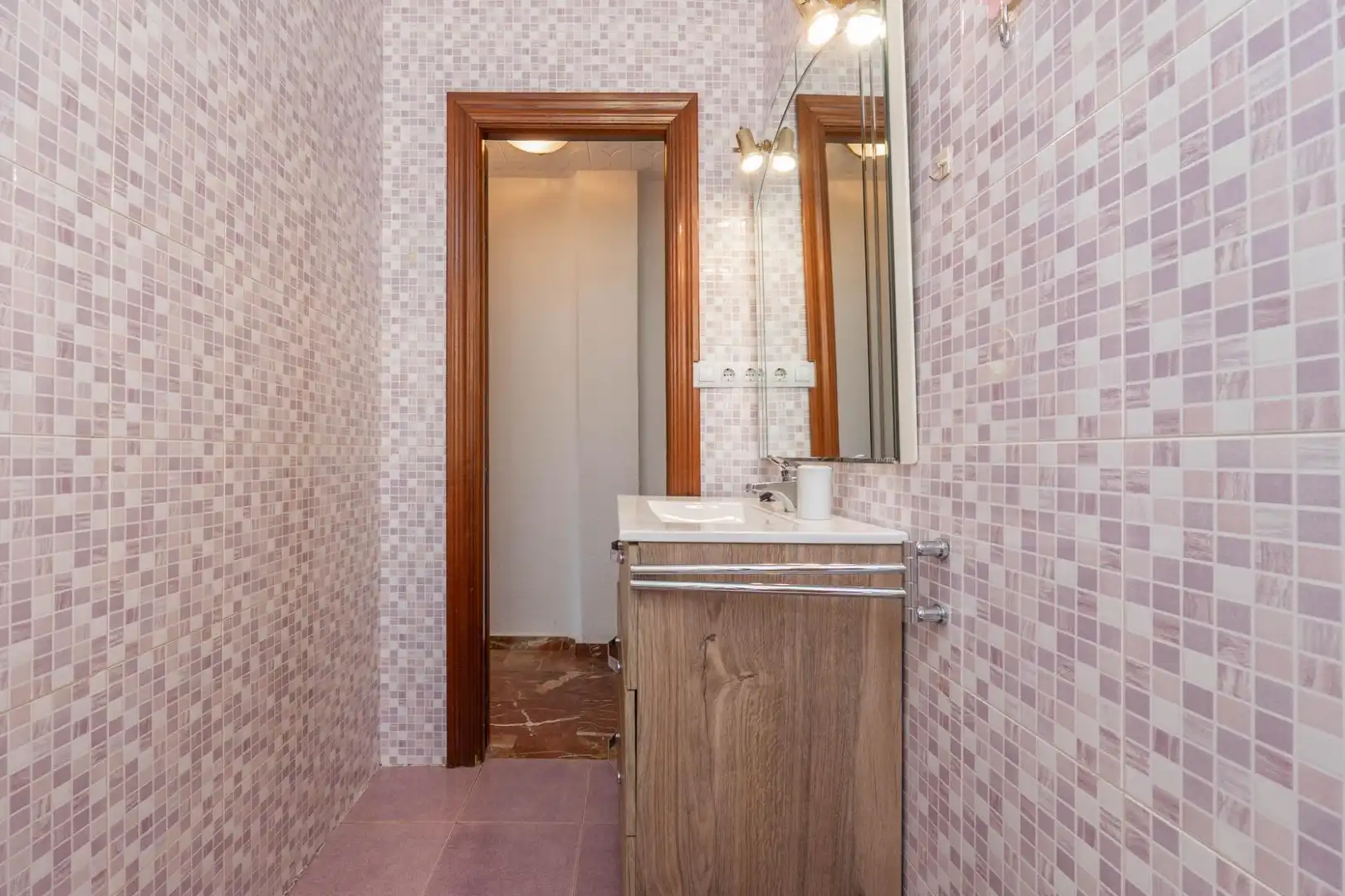 Bathroom of Attic for sale in Granada  with Air Conditioner, Terrace and Balcony