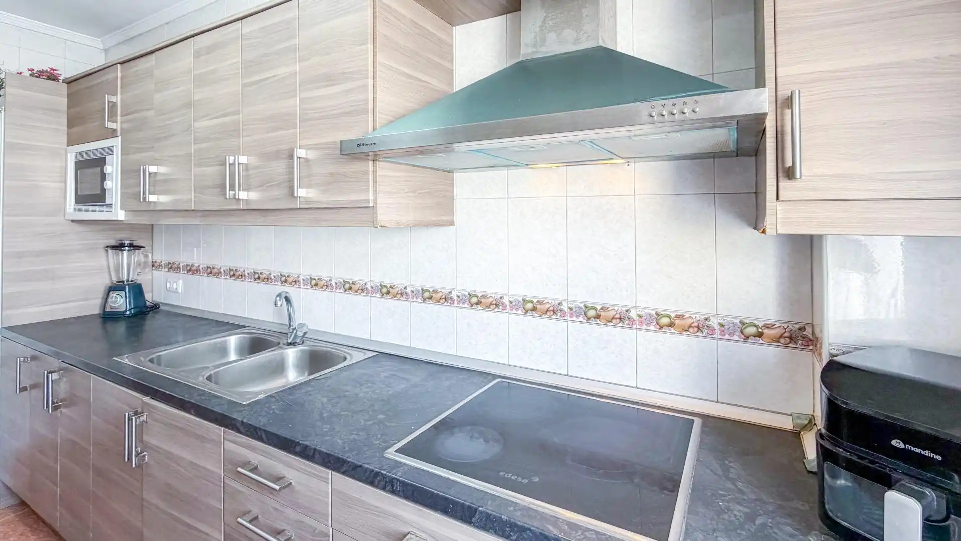 Cuina de Pis en venda en Málaga amb Aire condicionat, Calefacció i Terrassa