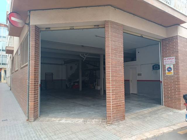 Local comercial en Alquiler en L'Arboç