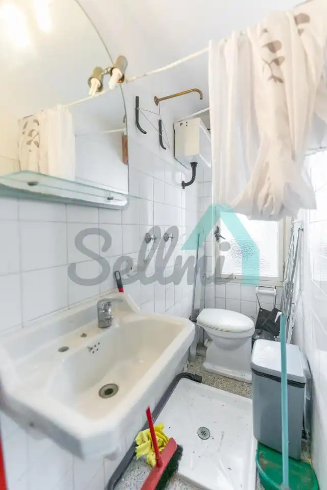Badezimmer von Wohnung zur Miete in Gijón  mit Heizung, Terrasse und Möbliert