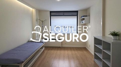 Photo 3 of Premises for rent in Calle de Alconera, Hellín, Madrid Capital