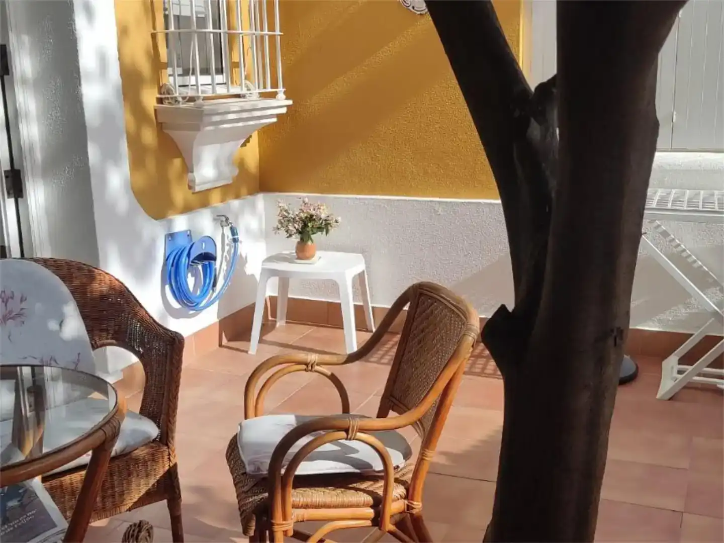Terraza de Piso de alquiler en Rota con Jardín privado, Piscina y Amueblado