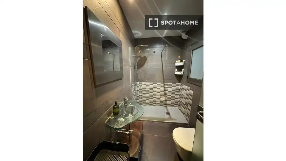 Flat with terrace to rent in Ciutat Vella, imagen 6