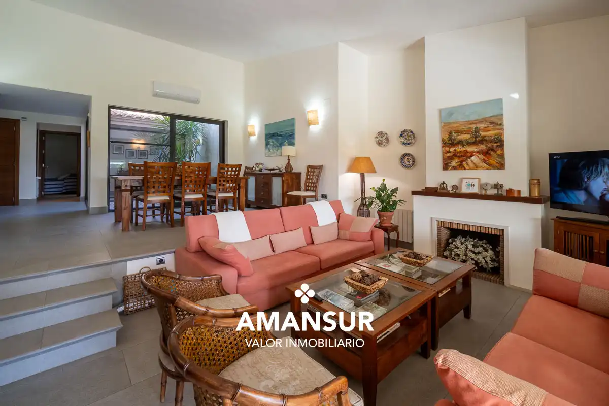 Villa mit Pool zum Verkauf in Urbanizacion U e R C, imagen 8