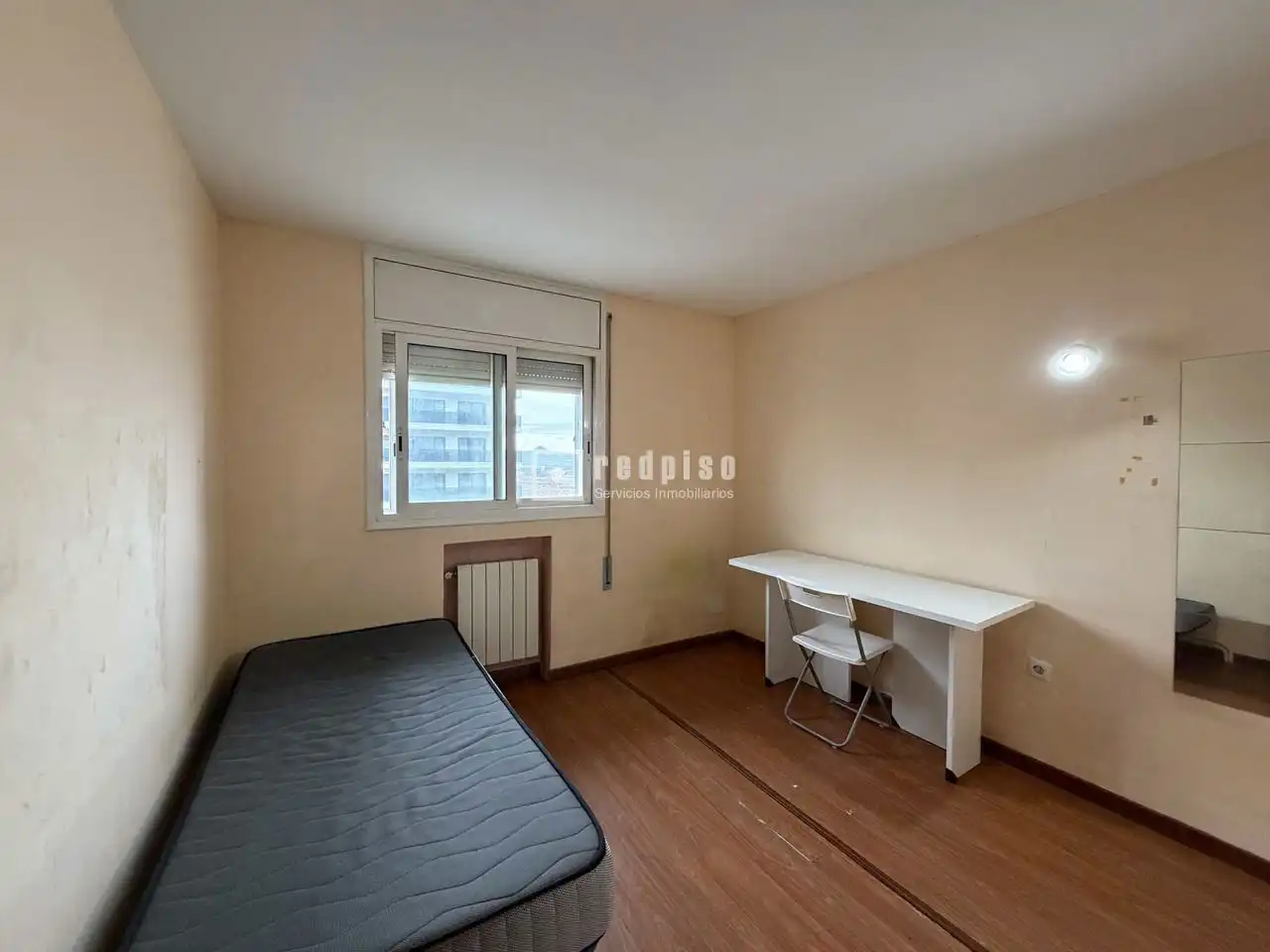 Piso en venta en La Verneda i la Pau
