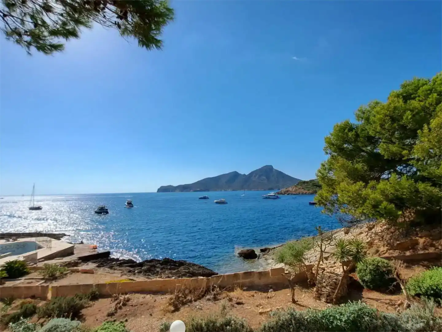 Vista exterior de Pis de lloguer en Andratx amb Aire condicionat, Jardí privat i Moblat