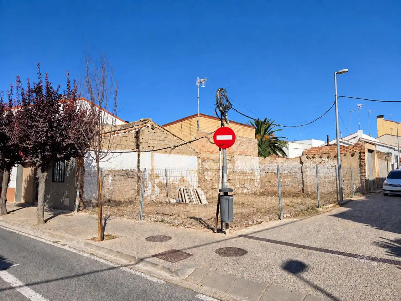 Terrenys i solars en venda a Calle Roncal