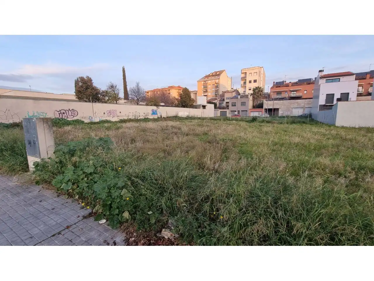Terreny residencial en venda a Calle Maria Àngels Anglada 14, imagen 3
