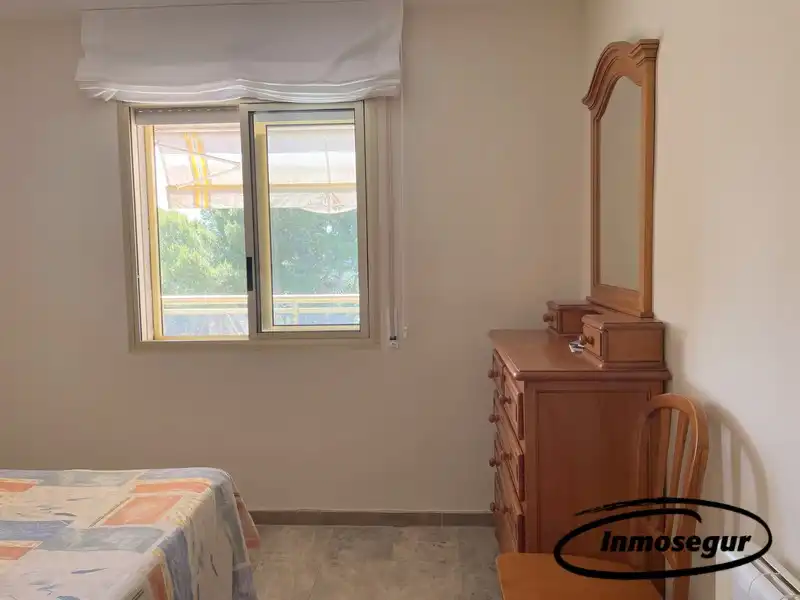 Habitación de Piso en venta en Salou con Terraza, Amueblado y Piscina comunitaria