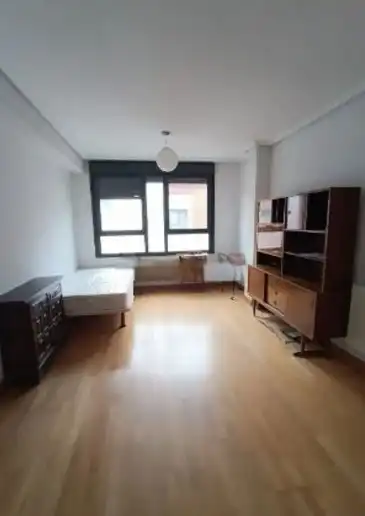 Bedroom of Apartments for sale in Burgos  with Heating, Storage room and Furnished