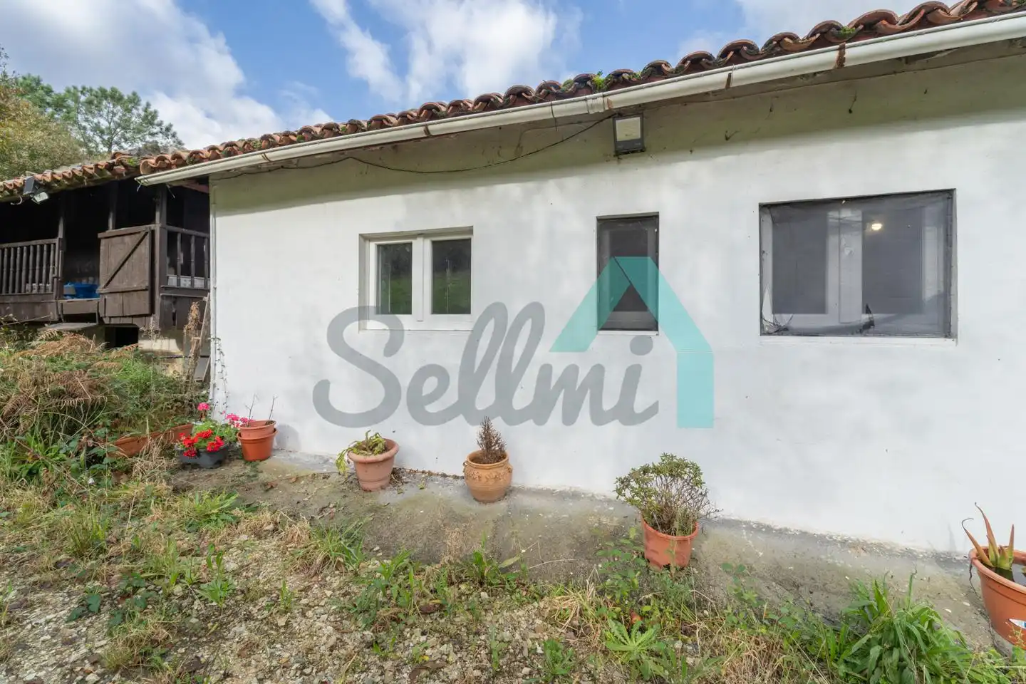 Vista exterior de Casa o xalet en venda en Cudillero amb Jardí privat i Traster