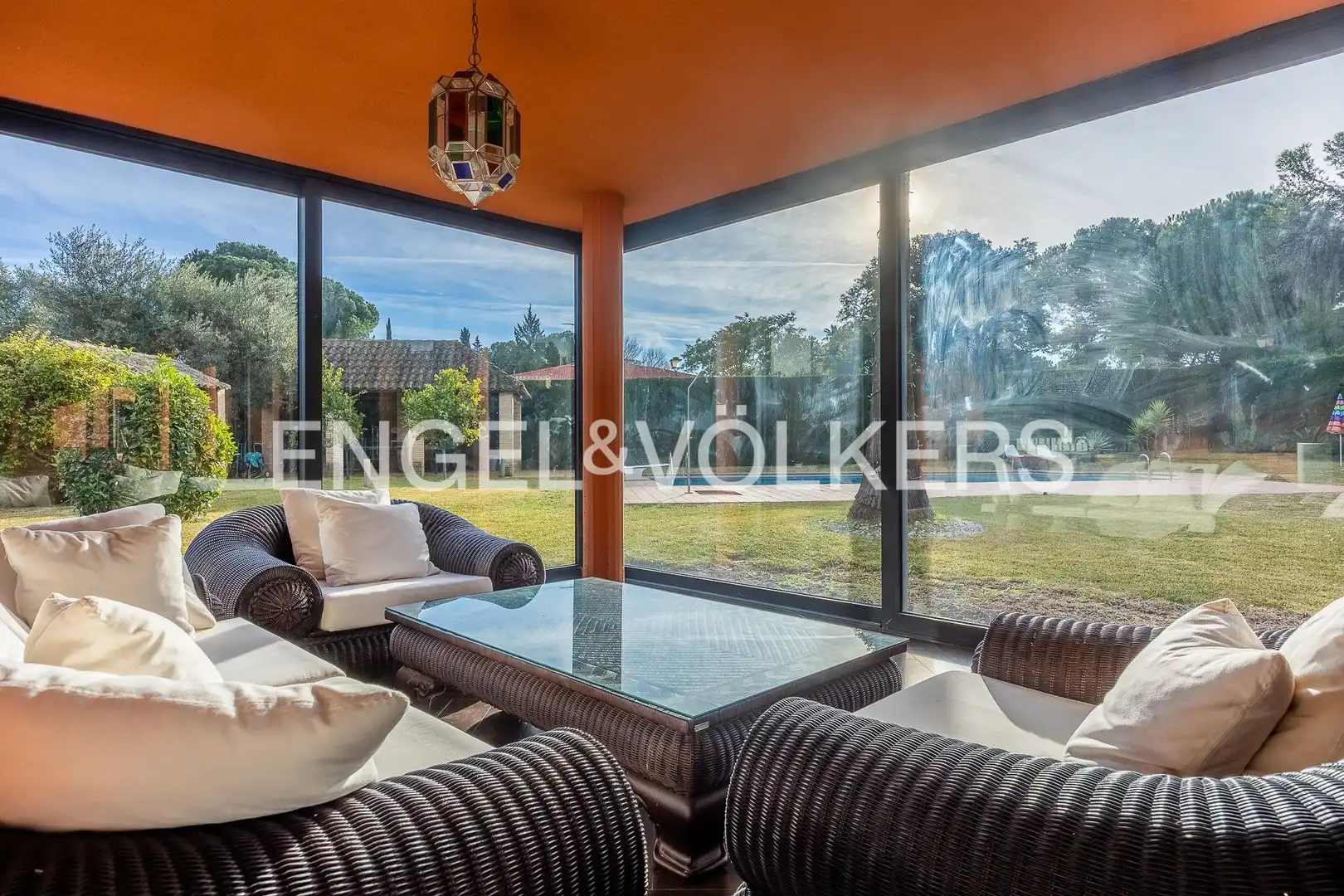 Terraza de Casa o chalet en venta en Mairena del Aljarafe con Aire acondicionado, Calefacción y Jardín privado