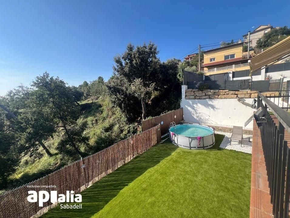 Jardí de Casa o xalet en venda en Sentmenat amb Calefacció i Terrassa