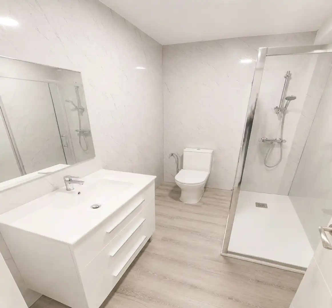 Badezimmer von Wohnung zum Verkauf in Valdemoro mit Terrasse und Balkon