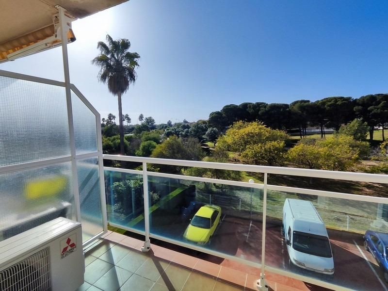 Vista exterior de Àtic en venda en Cambrils amb Jardí privat, Terrassa i Piscina comunitària