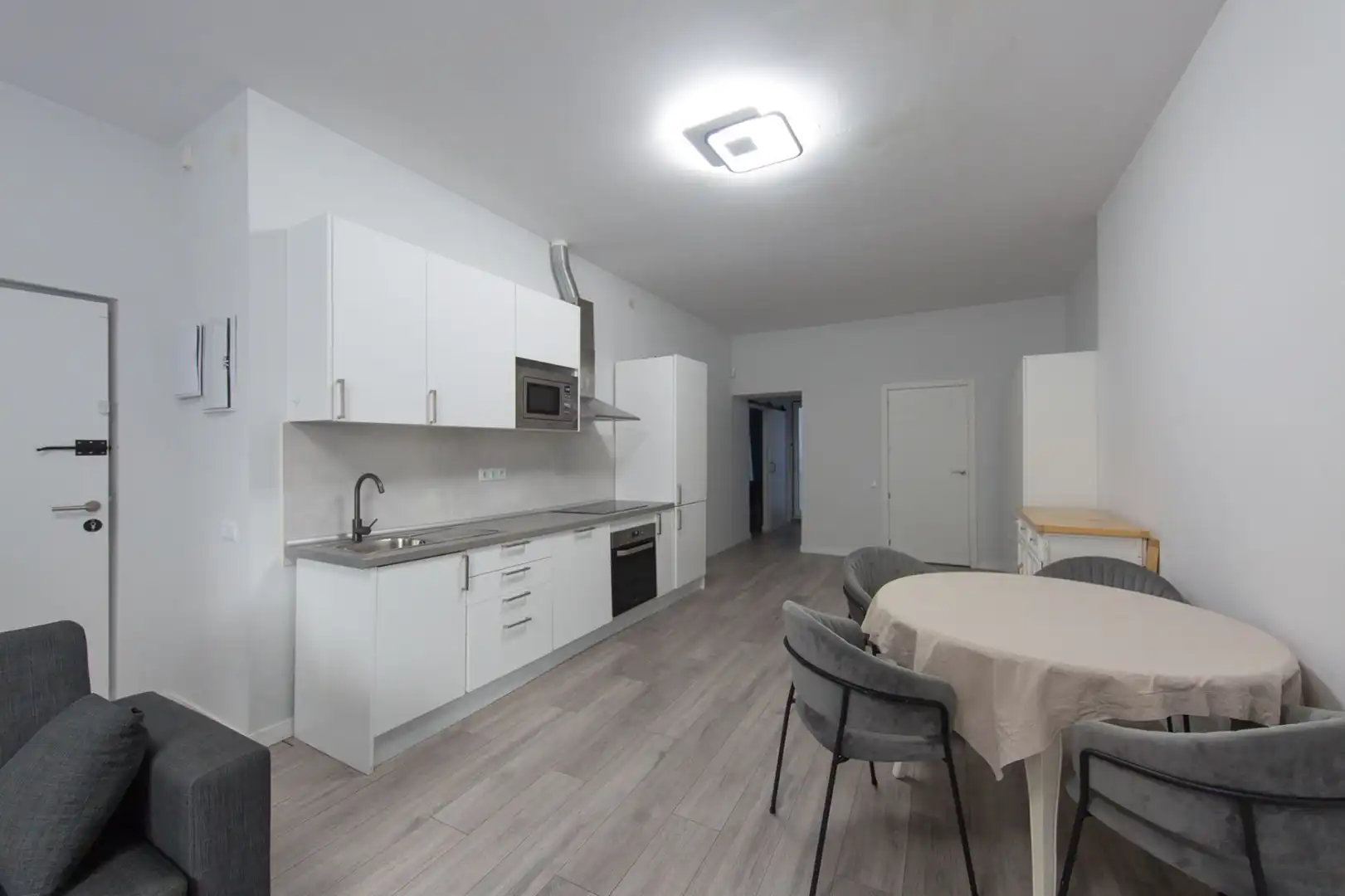 Küche von Wohnung zum Verkauf in Alicante / Alacant mit Klimaanlage, Heizung und Abstellraum