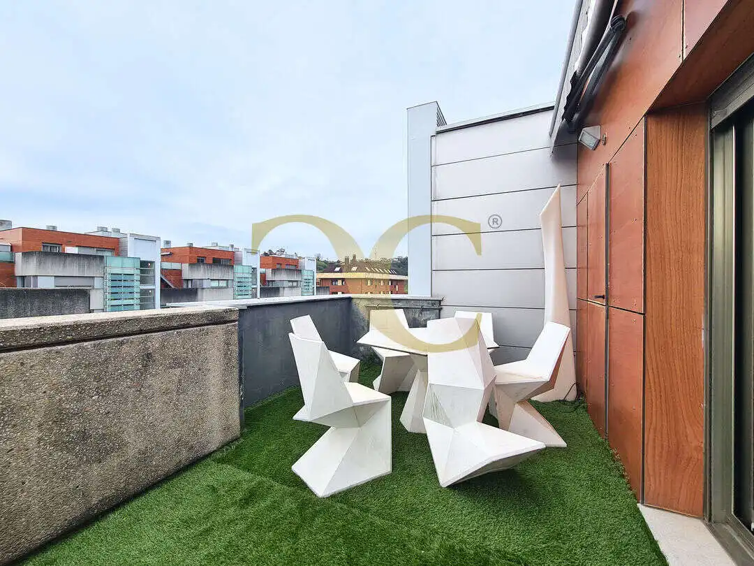 Terrasse von Maisonette zum Verkauf in Oviedo  mit Heizung, Privatgarten und Terrasse