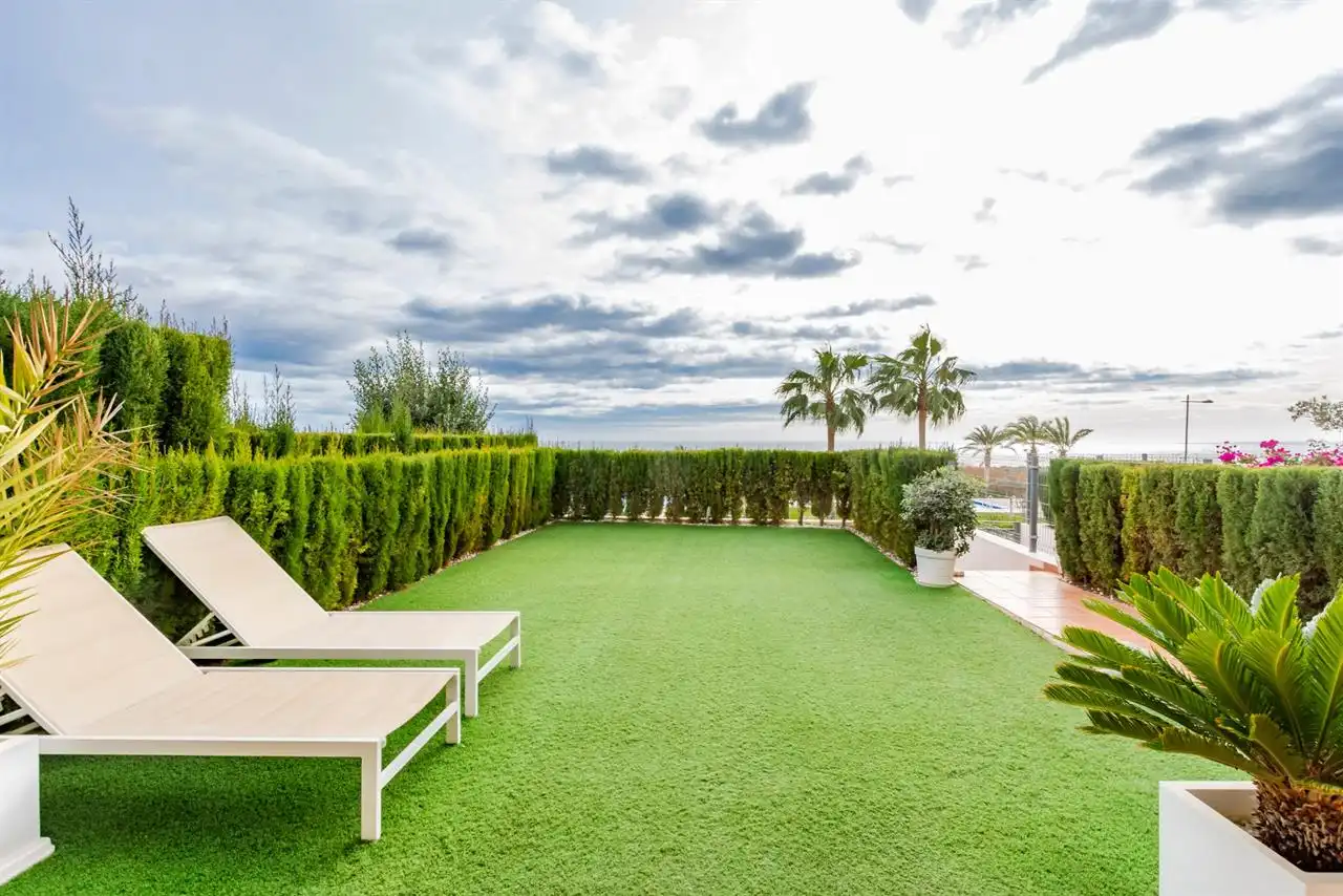 Apartamento con piscina en venta en San Juan de los Terreros, imagen 2