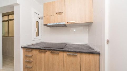 Foto 2 de Piso en venta en Calle Listz, Lloreda, Badalona