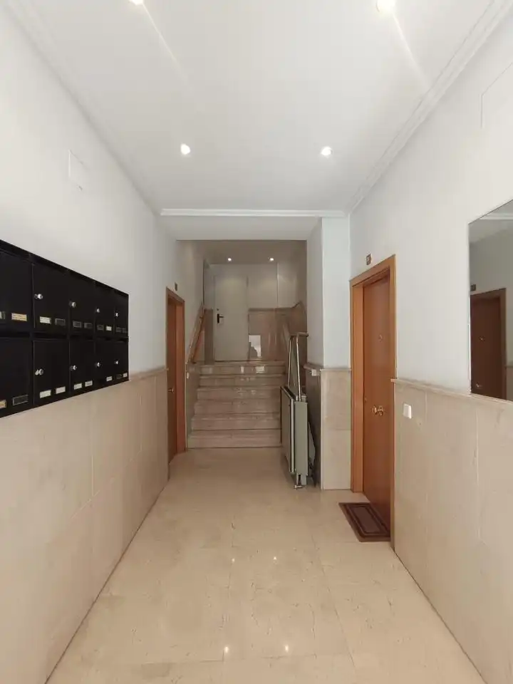 Flat for rent in Calle Fernando Pastor, Numancia