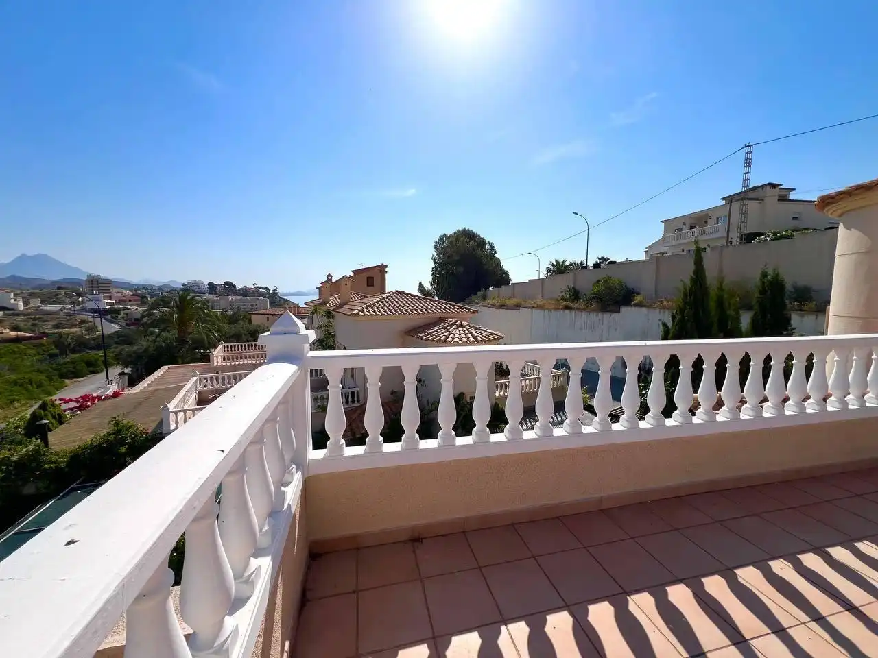 Terraza de Casa o chalet en venta en El Campello con Aire acondicionado, Calefacción y Jardín privado