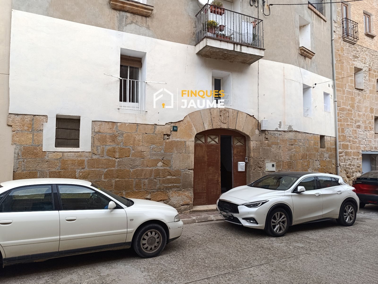 Aparcament de Casa o xalet en venda en Artesa de Lleida amb Calefacció, Terrassa i Traster