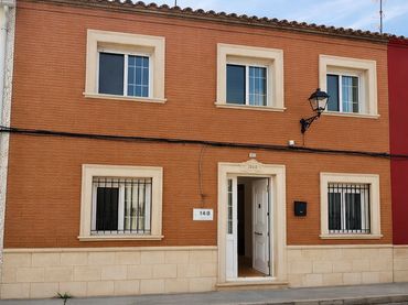 Casa amb balcó en venda a Calle Concepción 45