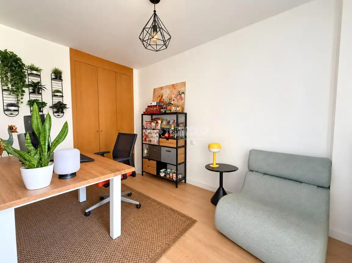 Flat for sale in Fuencarral - El Pardo