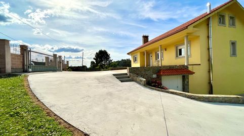Foto 4 de Casa o chalet en venta en Coirós, A Coruña