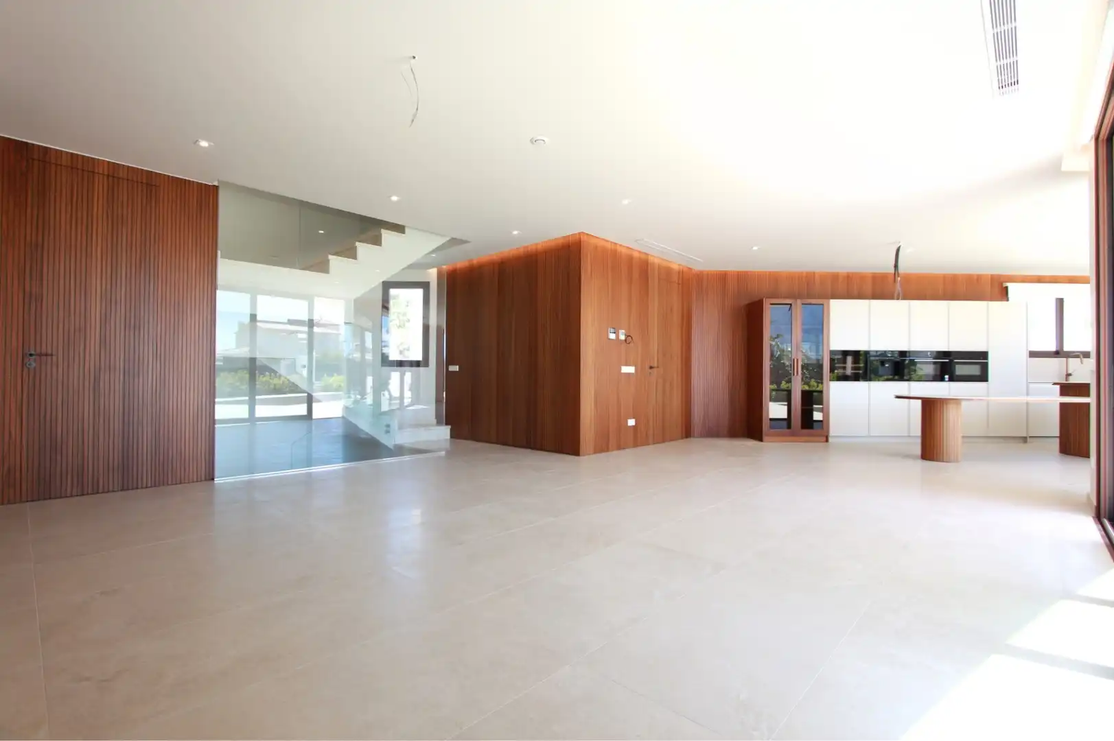 Detached house with terrace for sale in Marisol Park - Ortembach - Los Almendros, imagen 4