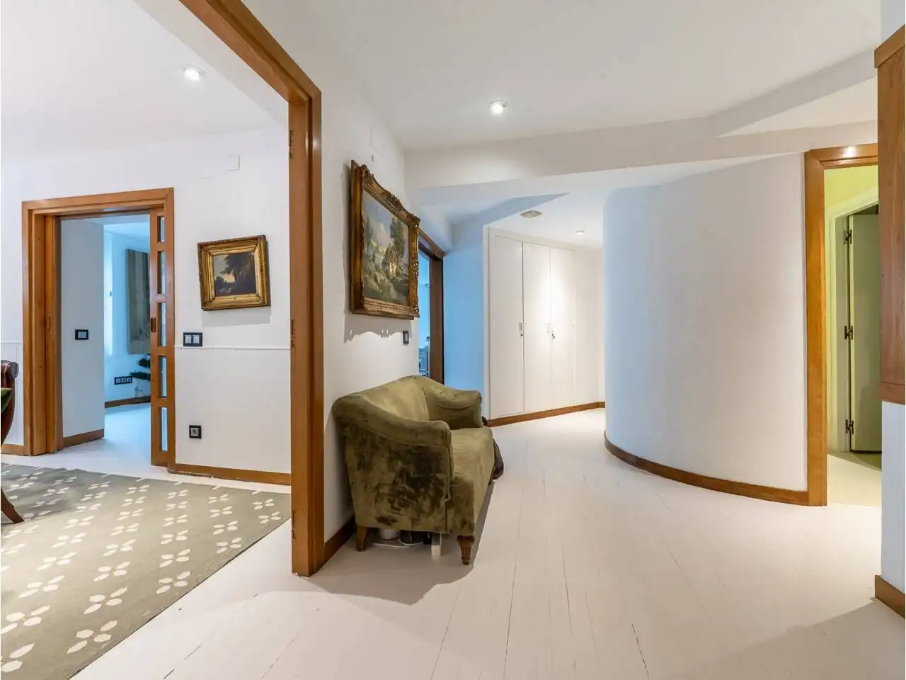 Flat with terrace for sale in Calle Garibai 1, imagen 4