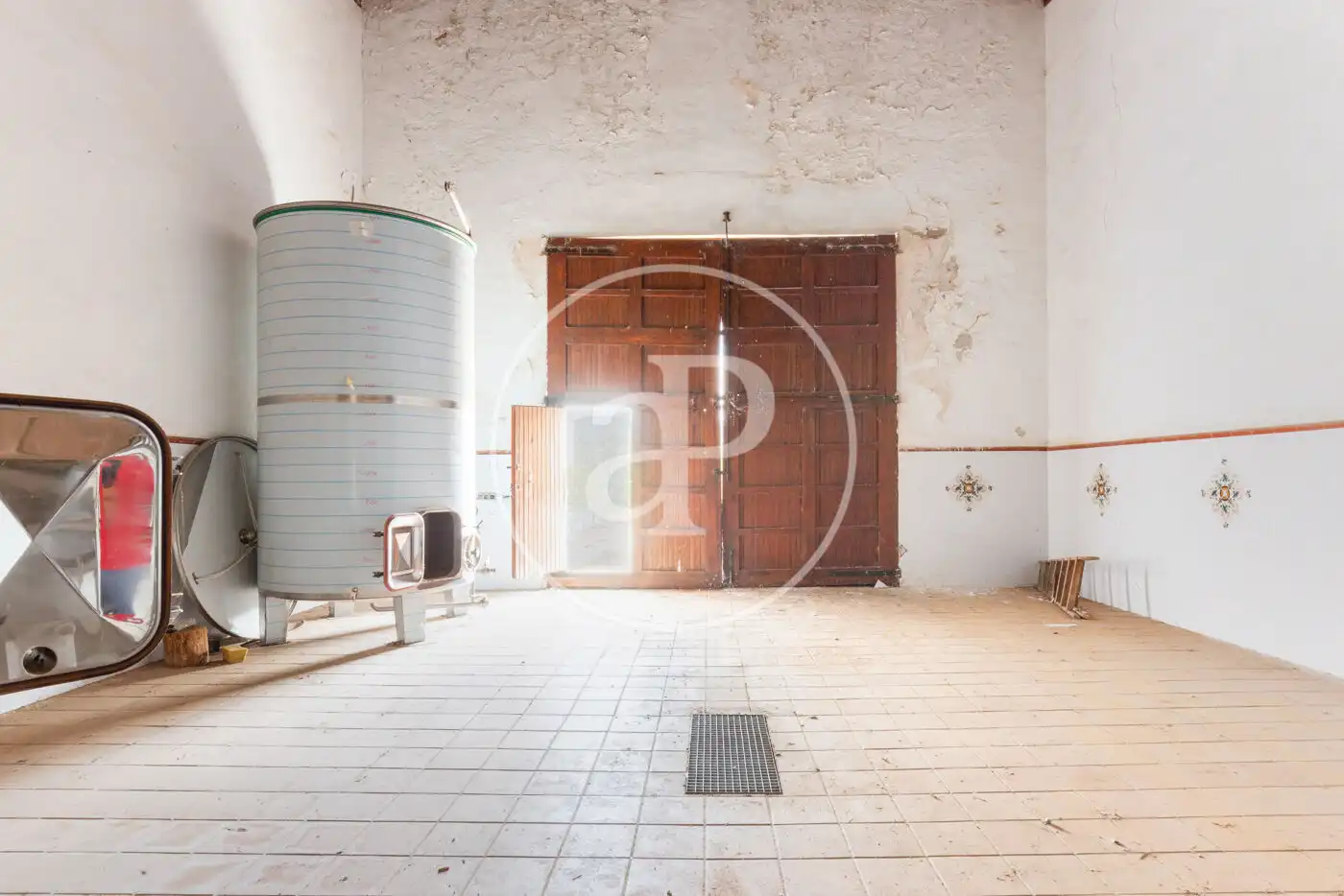 Finca rústica en venda en Requena amb Aire condicionat, Calefacció i Jardí privat