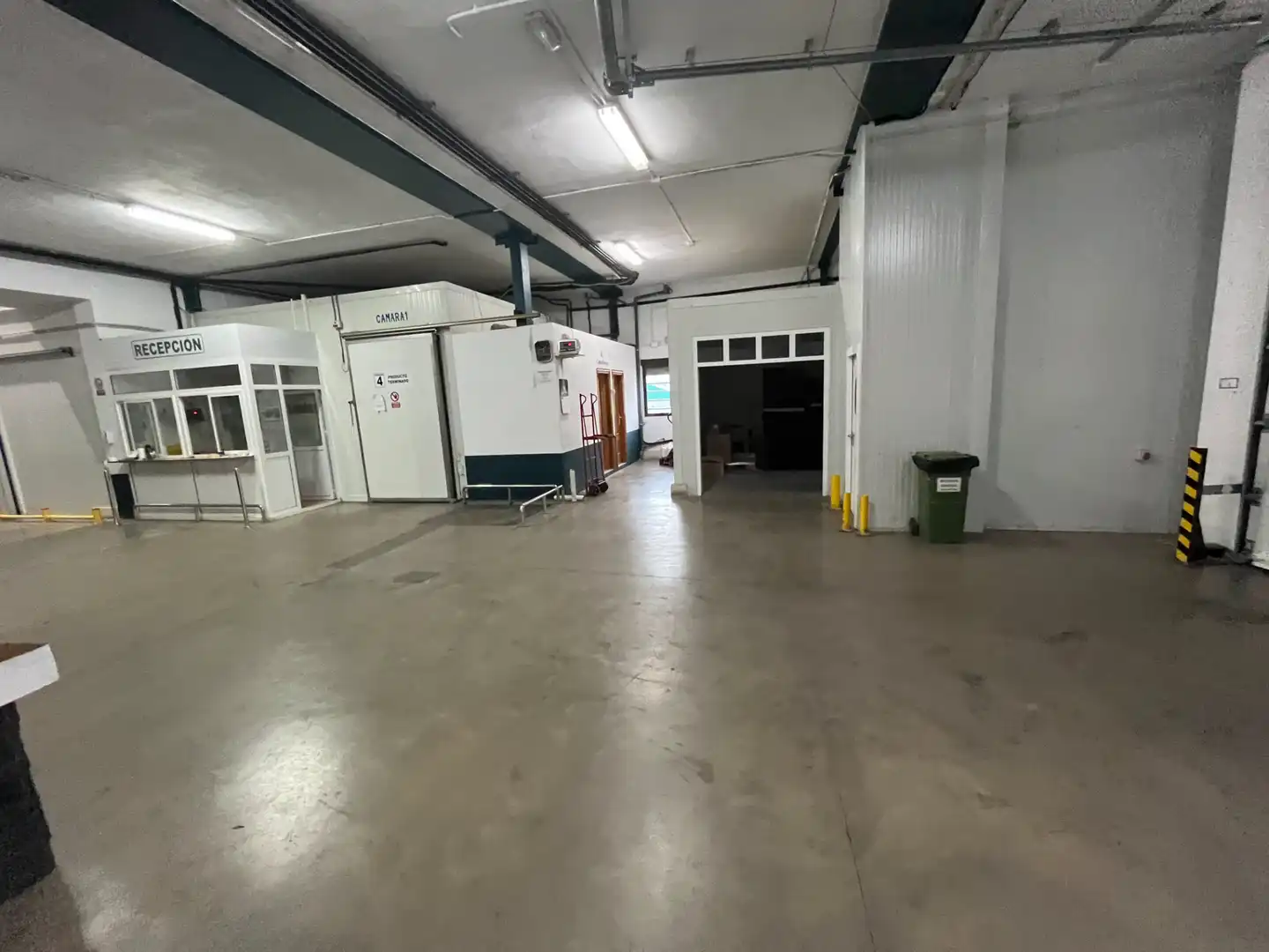 Nave industrial en venta en Villanueva de la Jara con Calefacción y Alarma