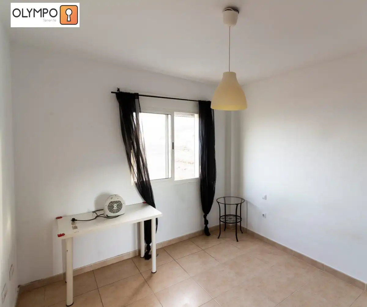 Bedroom of Flat for sale in Santa Cruz de Tenerife  with Furnished