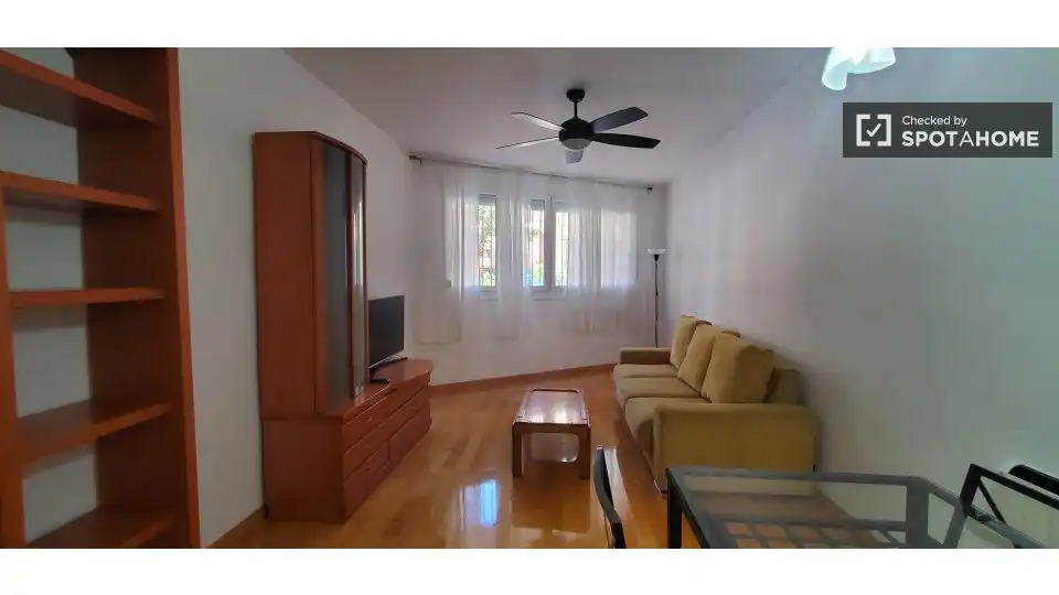 Living room of Flat for rent in Barcelona  with Air Conditioner, Heating and Furnished